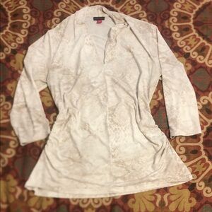 Vince Camuto Cream Patterned Women's blouse